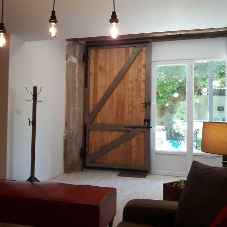 Ferienwohnung Le Relais Champetre Joux Exterior foto